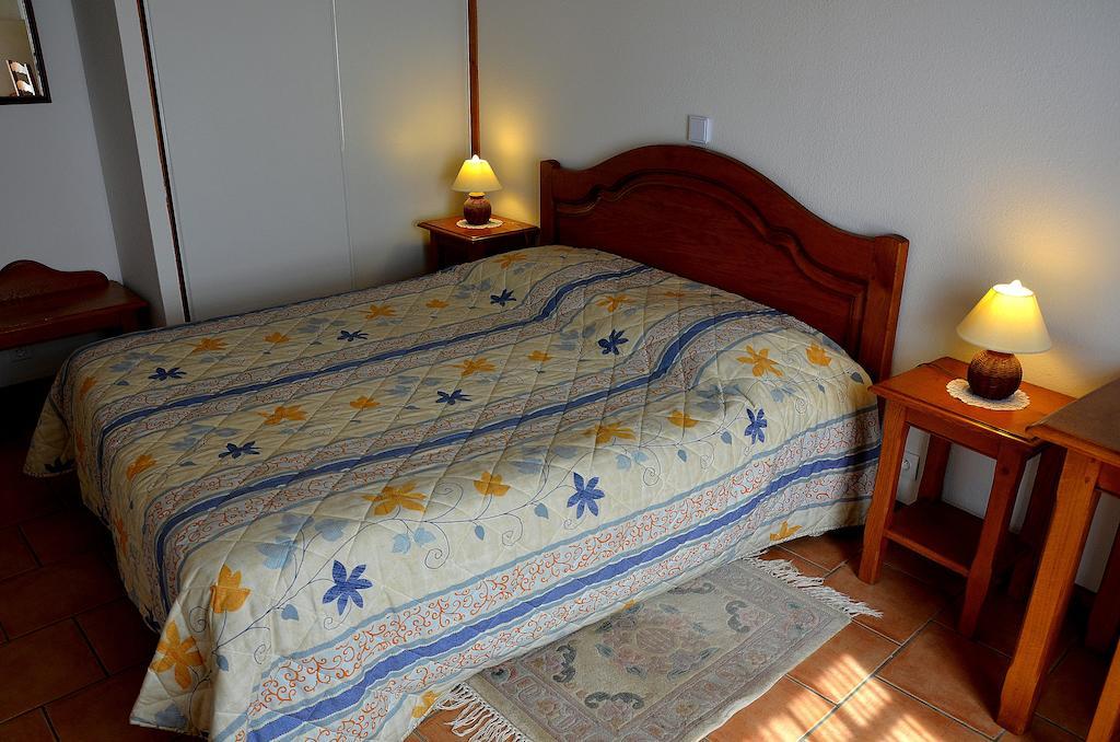 Auberge Bourbonnaise Lurcy-Lévis Rum bild